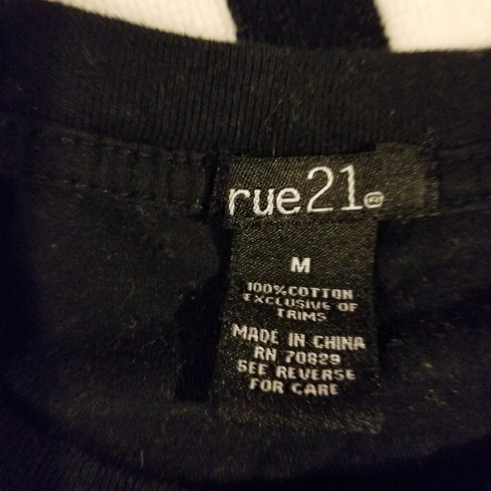 Revolution Tee - Picture 2 of 4
